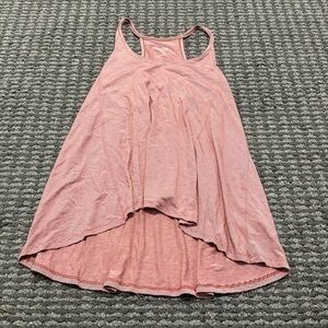 Woman’s Mossimo shirt sz Small